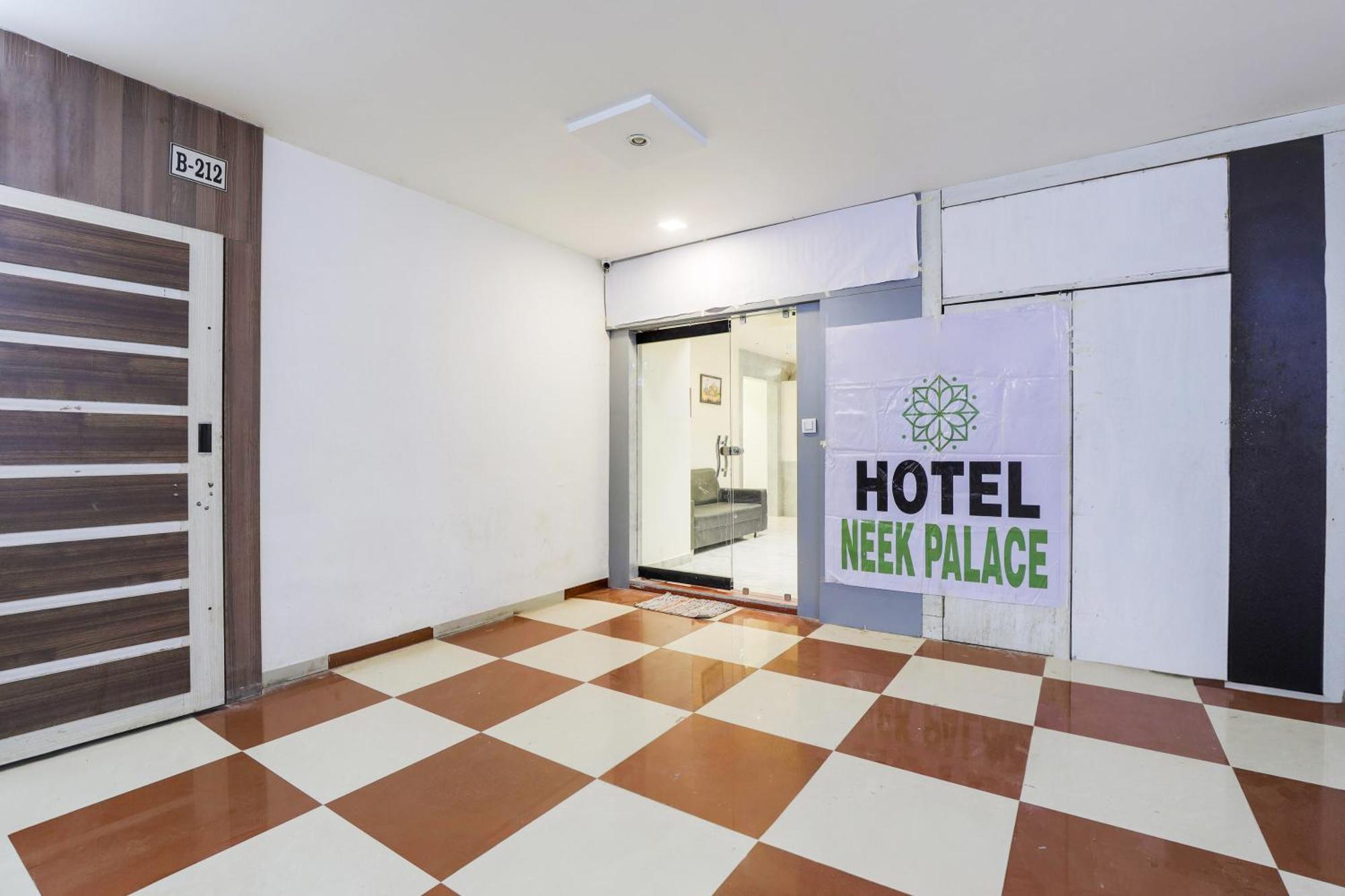 Hotel O Neek Palace อาเมดาบัด ภายนอก รูปภาพ
